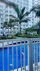 Direct Access to pool Bedroom