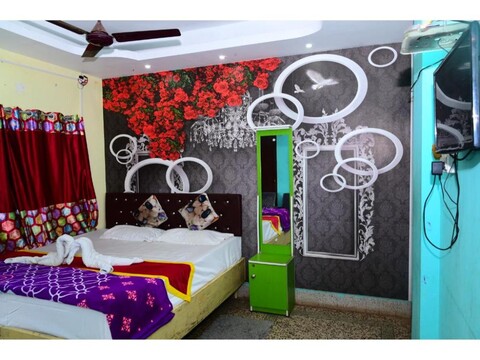 DhamStay Hotel JK inn Near Beach & Temple Puri