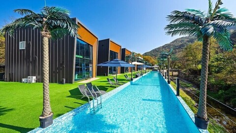 메타버스풀빌라