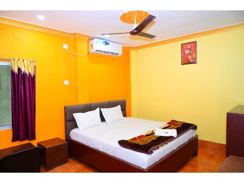 DhamStay Hotel Sahoo Palace Near Sea Beach Puri 