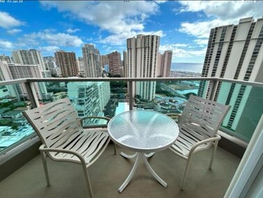 Ala Moana Hotel by Final Form