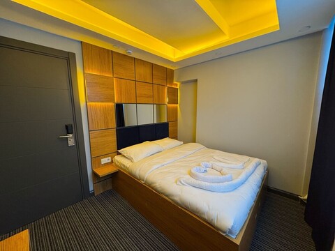 프리미엄 팰리스