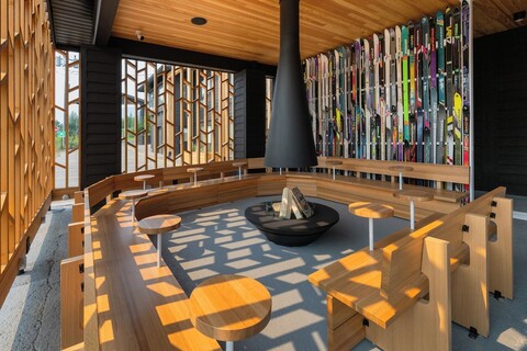 그래비티 하우스 레벨스토크