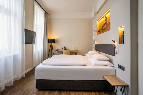 호텔 라타우스 바인 & 디자인