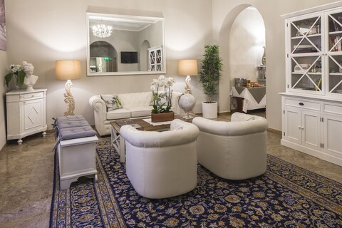 호텔 아카데미아