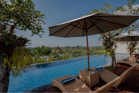 맥스원 호텔 우붓