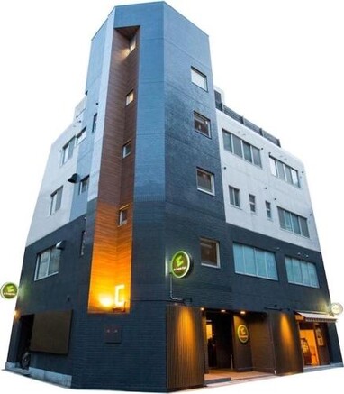 e-hostel 心斎橋 4人間