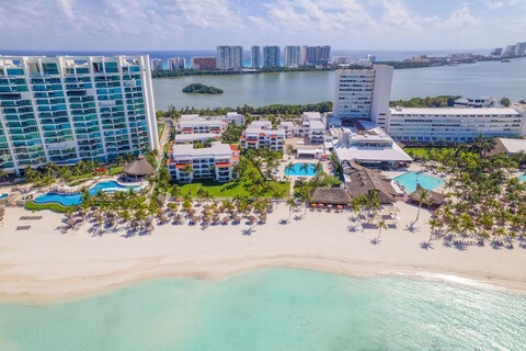 비치스케이프 킨 하 빌라스 & 스위트