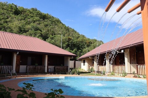 치사이 나츠 리조트  팡라오