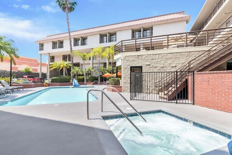 베스트 웨스턴 플러스 어바인 스펙트럼 호텔