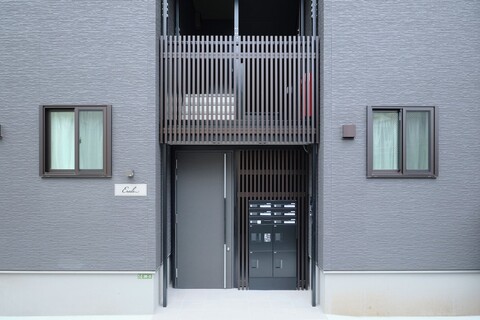 빅토리아 시모키타자와 바이 트라노바