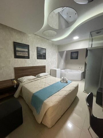 리빙 호텔 플렉스 인