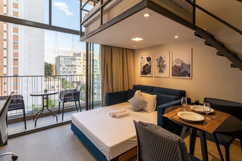 스튜디오스 오스카 바이 유