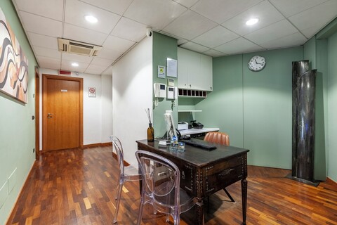 인 롬 룸스 앤드 스위트