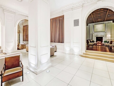 시카고 호텔 컬렉션 앰배서더 골드 코스트