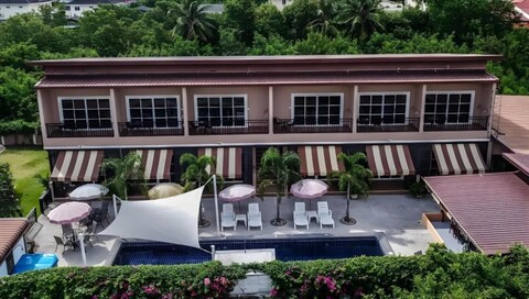 4 팜스 리조트 방사레이