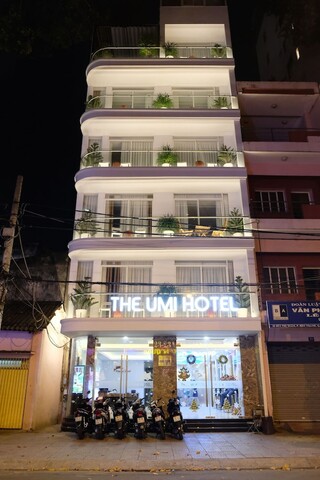 더 우미 호텔