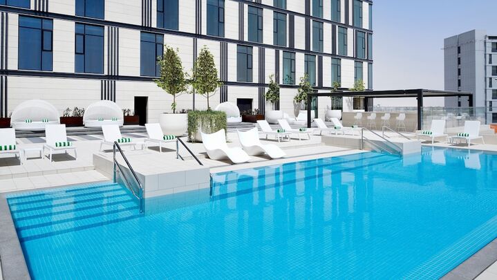 홀리데이 인 두바이 알막툼 공항 바이 IHG-i