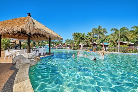 케언즈 코코넛 홀리데이 리조트