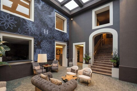 에스페리아 바리 고틱