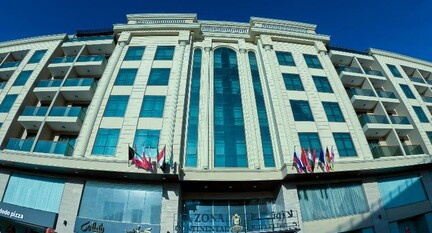 La Zona Continental Hotel