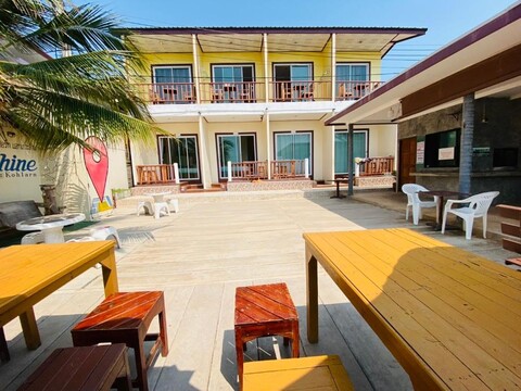 Sunshine Resort, Koh Larn