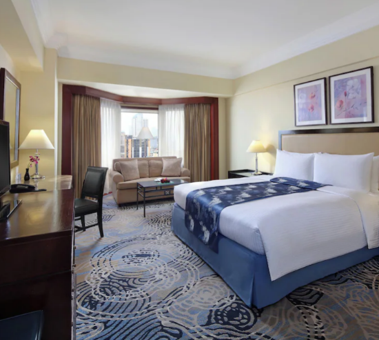 room detail thumbnail 1