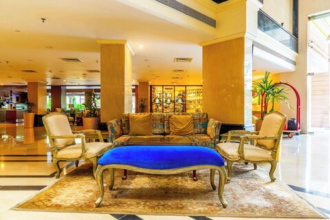 골든 튤립 자이푸르 시티 센터