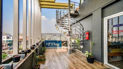 Hotel Luxurs 3 Star Hotel in Ridhishidhi Jaipur