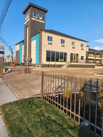 리브 인 앤드 스위트