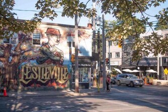Casa Hotel Elegant 2BR Suite in Leslieville
