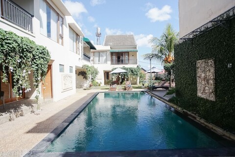 더 카사 울리 빌라스 짐바란