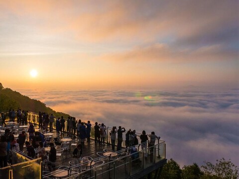 Hoshino Resorts Tomamu The Tower