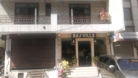 Raj Villa