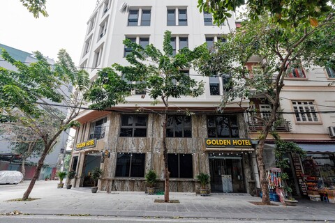 골든 크라운 호텔