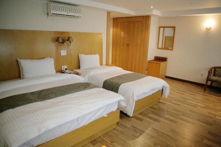 Union Tourist Hotel-i