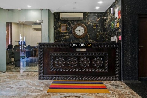 Townhouse OAK HOTEL Heritage Heights