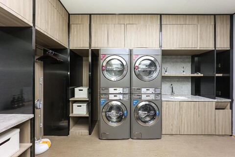 Ji Hotel (SNIEC, Shanghai West Gaoke Road)