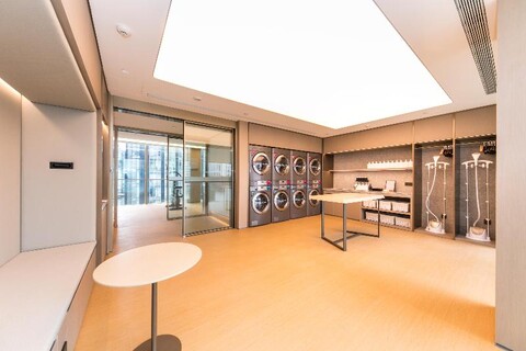 Ji Hotel (Shanghai Gubei Fortune Center)