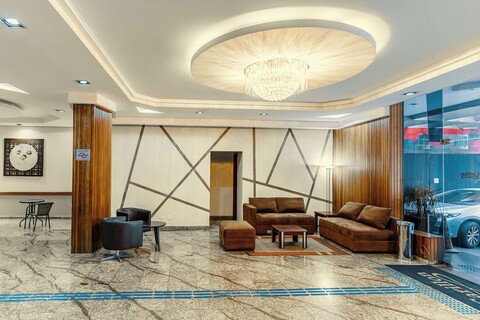 캐릴론 플라자 호텔