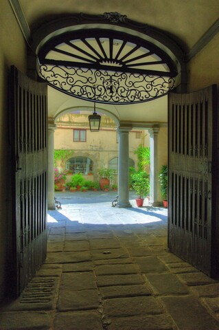 팔라조 니콜리니 알 두오모