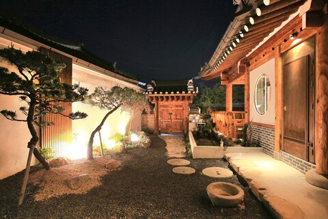 전주 한옥마을 스테이 한울자쿠지독채펜션