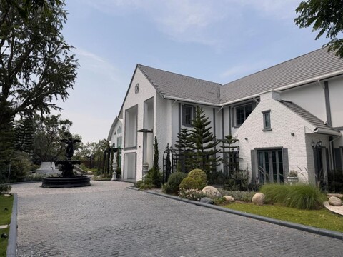 원스 어폰 어 호텔 파타야