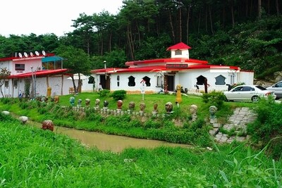 부안(변산반도) 무하리 빨강지붕펜션