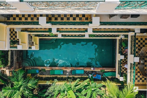 골든 바나나 레지던스