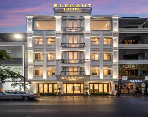 Elegant Hotel
