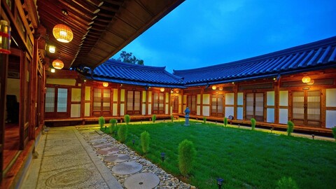 전주 한옥마을 풍남헌 고택 펜션