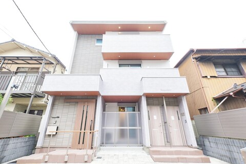 서니 코트 바이 트라노바