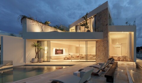 울루와투의 럭스 리트리트 4베드룸 오션 빌라