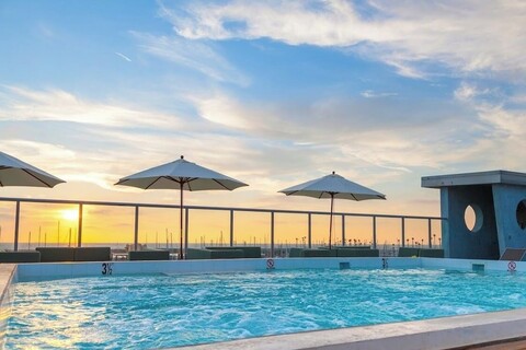 셰이드 호텔 레돈도 비치